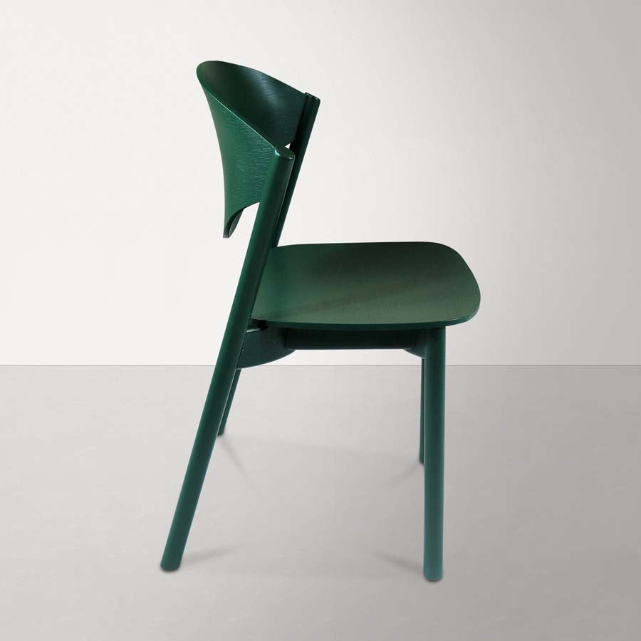 Modus: March Stacking Chair - Refurbished
