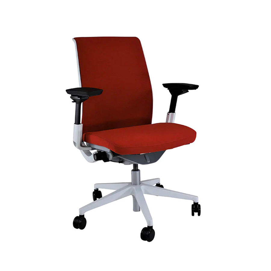 Steelcase: Think V2 Office Chair - Refurbished